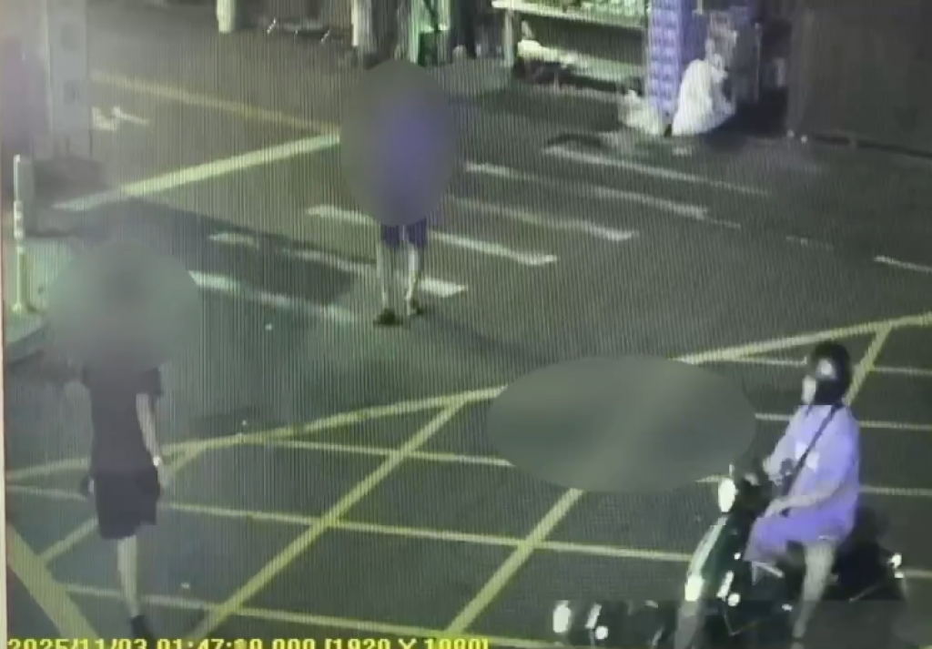 醉鬧一場!男酒後情緒爆炸亂丟安全帽 警到場勸一勸就冷靜了