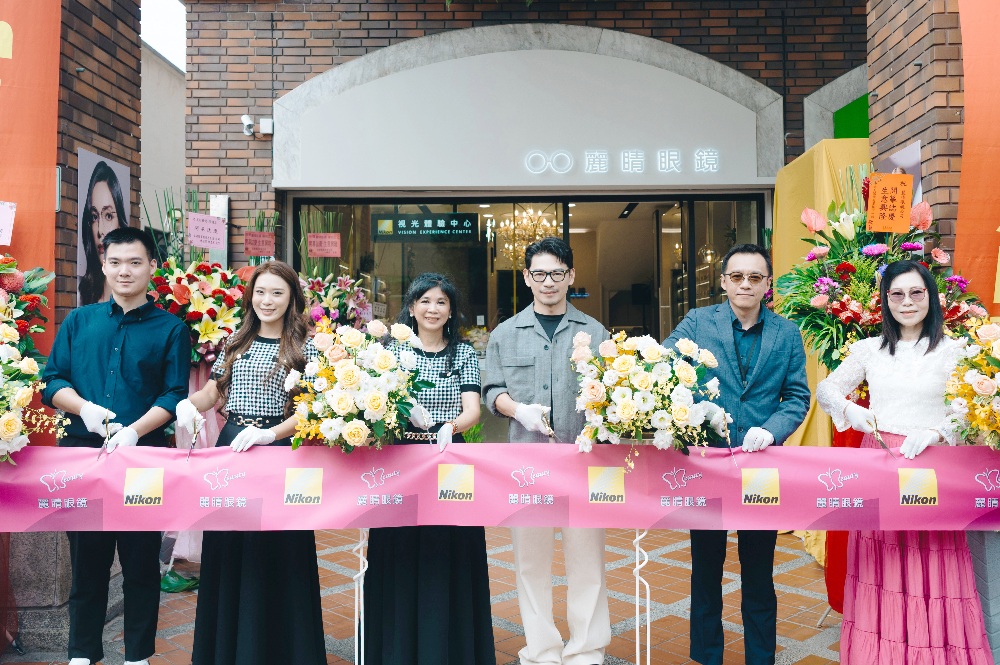 Nikon鏡片視光體驗中心8週年慶 代言人阿KEN現身高雄 分享專屬視覺故事 37 02Nikon%E9%8F%A1%E7%89%87%E8%A6%96%E5%85%89%E9%AB%94%E9%A9%97%E4%B8%AD%E5%BF%838%E9%80%B1%E5%B9%B4%E6%85%B6