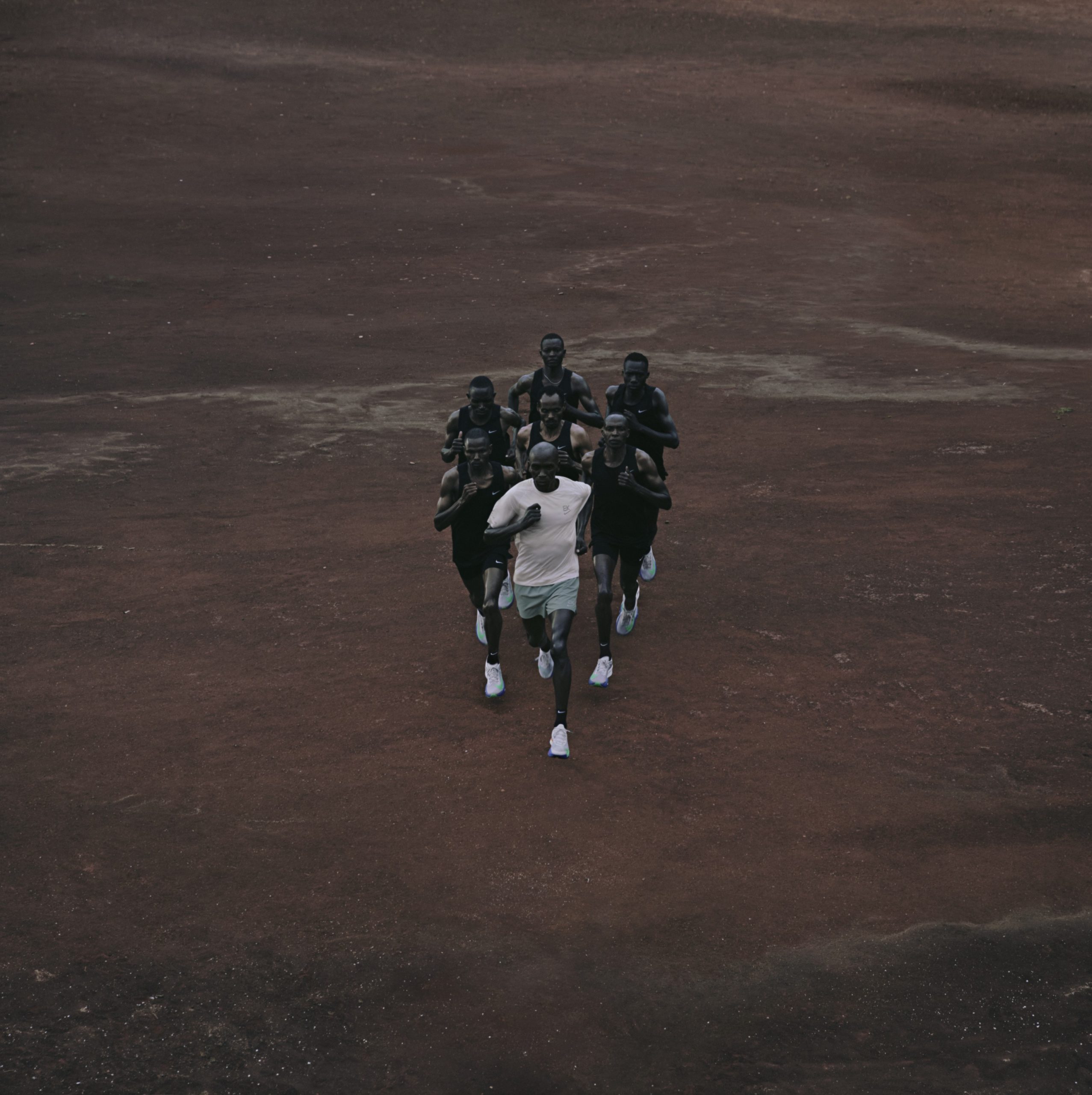 NIKE ELIUD KIPCHOGE 系列全新出發