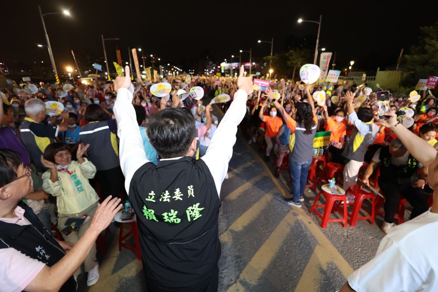 初選倒數 續走基層 賴瑞隆誓言成「魄力市長」:接棒陳其邁的最佳選擇