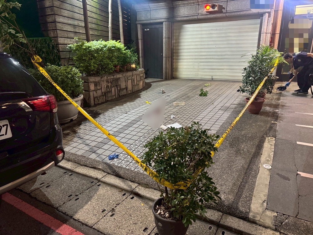 恐怖情人 35歲男揮刀攻擊前女友姊妹拒捕墜樓身亡 243 cnews204251103a04