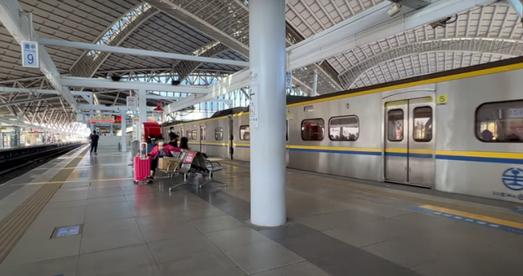 月台候車區突然倒下!- 台中火車站60歲男旅客ohca送醫不治