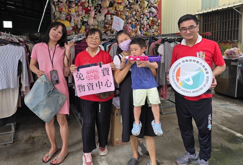 勞動部高分署產投課程 助在職勞工創意行銷 點亮公益之路