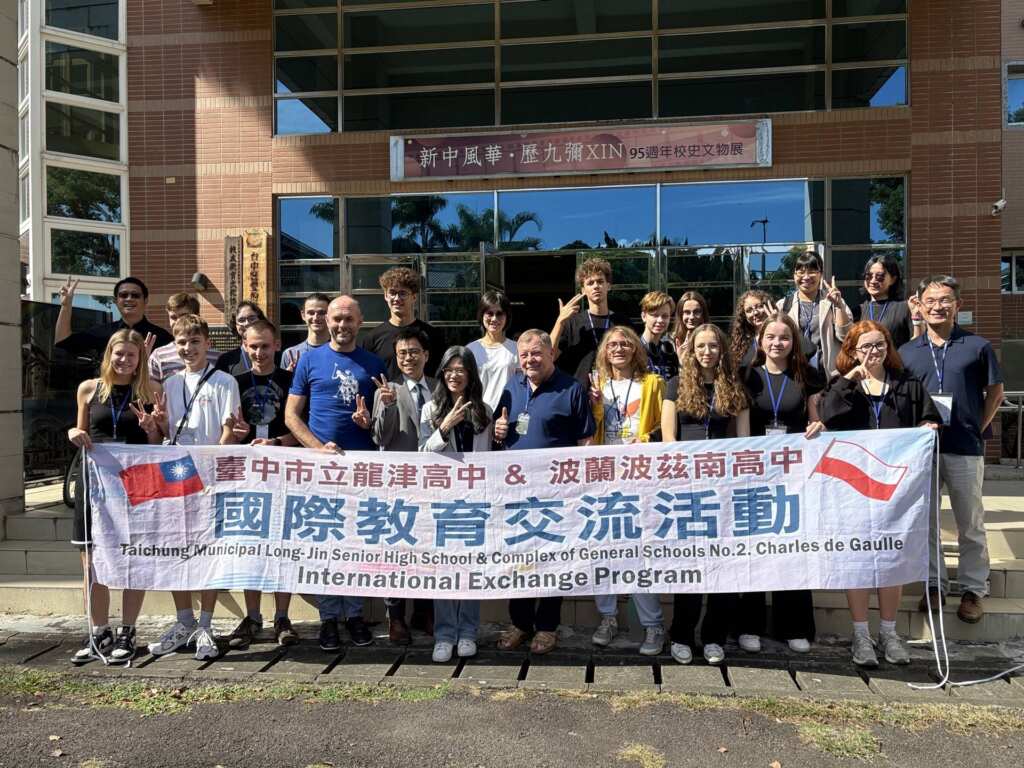 ▲新社高中籌備的歡迎會，簡單而隆重，精心設計的活動讓波蘭師生收穫滿滿。（圖／龍津高中提供）