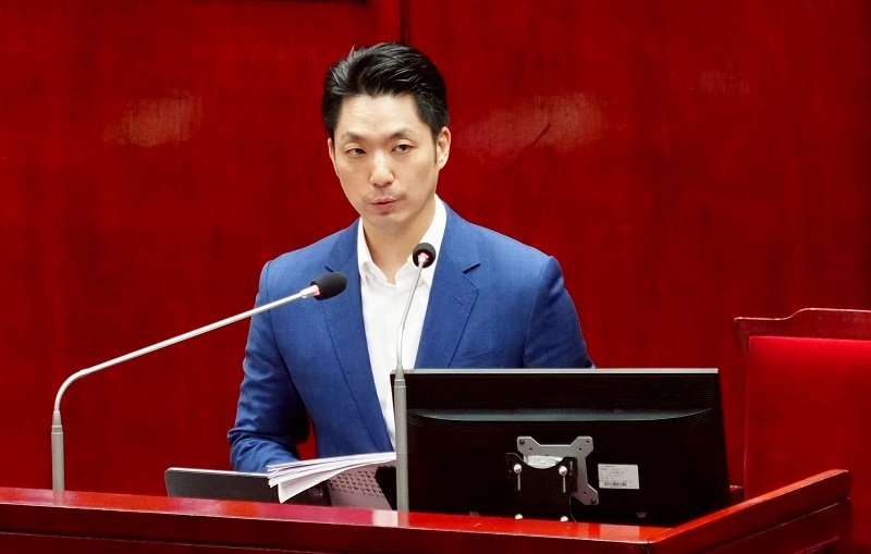 蔣萬安赴市議會進行專案報告 說明輝達總部用地規劃、財劃法修法影響及留才攬才策略