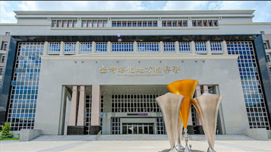 懷疑女兒遭同學霸凌 地方媽媽傳威脅訊息「找人性侵妳們」 230 懷疑女兒遭同學霸凌 地方媽媽傳威脅訊息「找人性侵妳們」 229