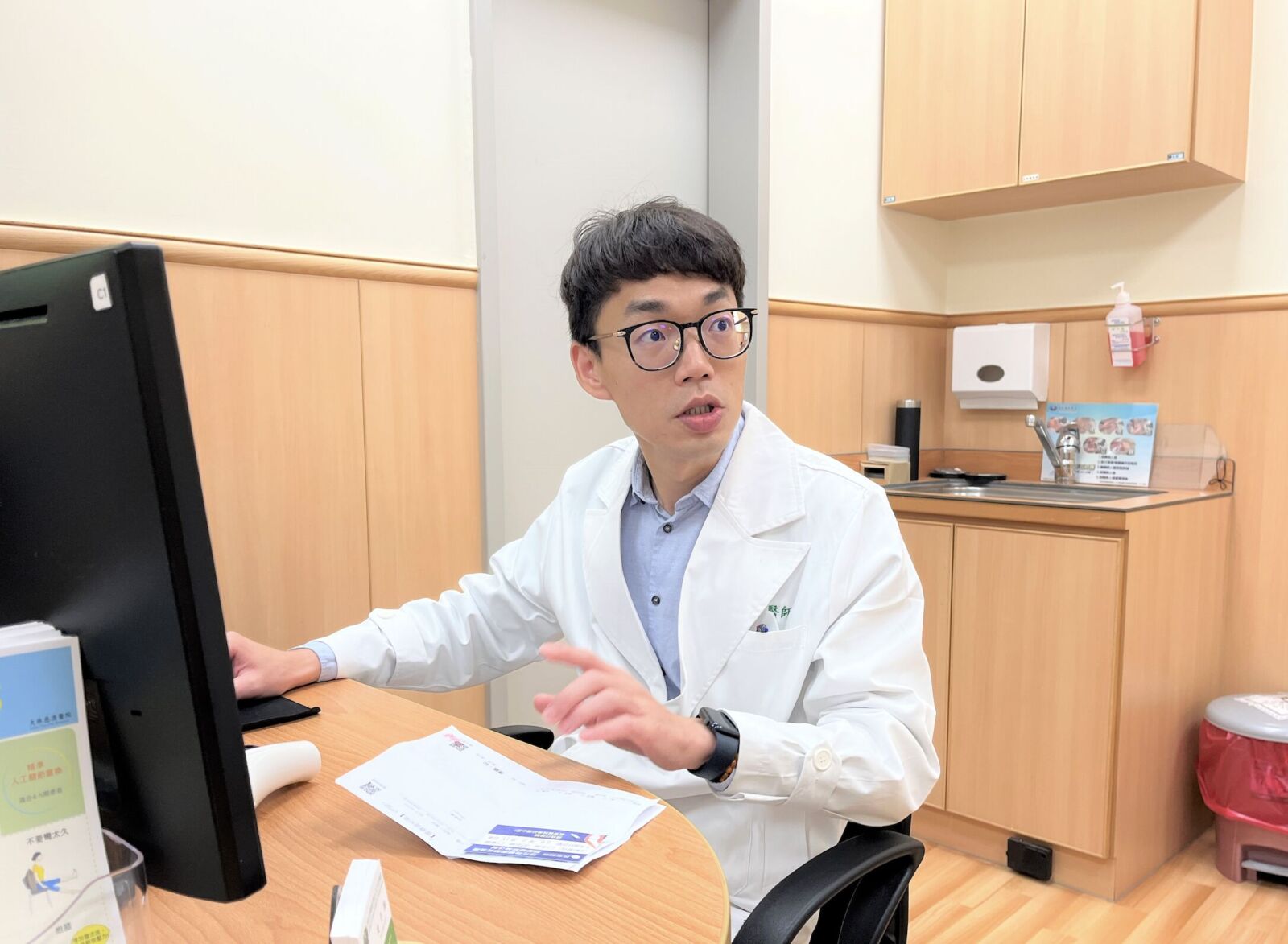 換關節比沒換更糟糕 腫脹、走路歪斜!1至2成「貪快」得二度翻修 246 換關節比沒換更糟糕 腫脹、走路歪斜!1至2成「貪快」得二度翻修 245