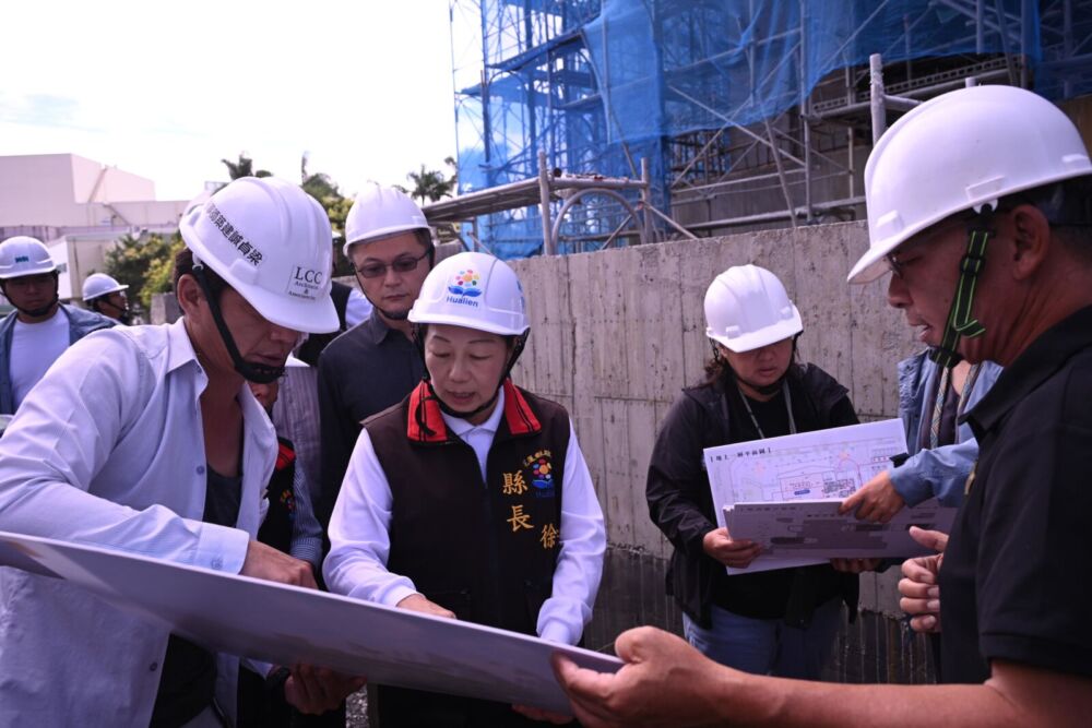會勘花蓮新建圖書館工程 徐榛蔚預告明年底將完工啟用 246 會勘花蓮新建圖書館工程 徐榛蔚預告明年底將完工啟用 245
