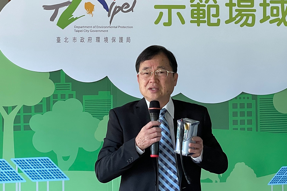豬瘟防疫究責 台中市農業局、環保局長、動保處長全下台 238 豬瘟防疫究責 台中市農業局、環保局長、動保處長全下台 237