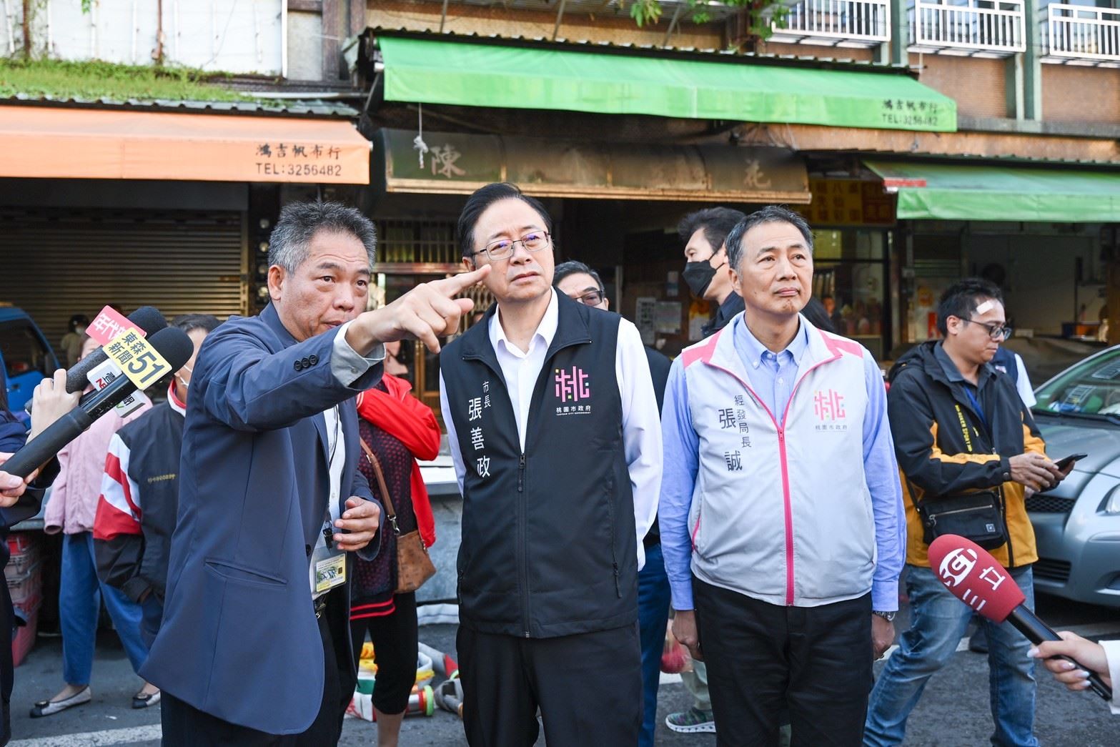 桃園南門市場大火燒毀逾半 張善政啟動4大措施助攤商復業 adefe5f4 6144 4a51 a528 c12a2c69c3b7