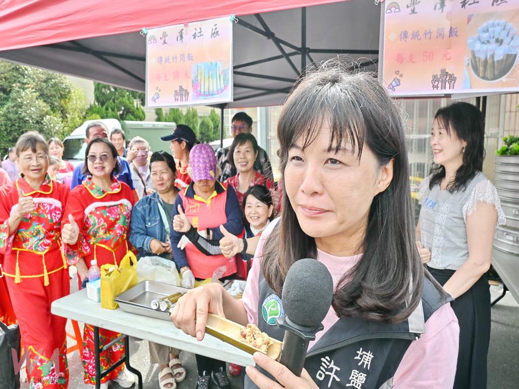 埔鹽鄉糯米藝術節 許文萍鄉長當起帶貨主播攤位熱銷