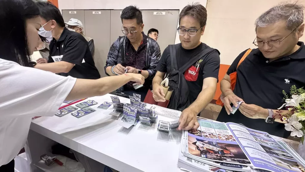 單筆高額刷手參加滿萬抽獎活動