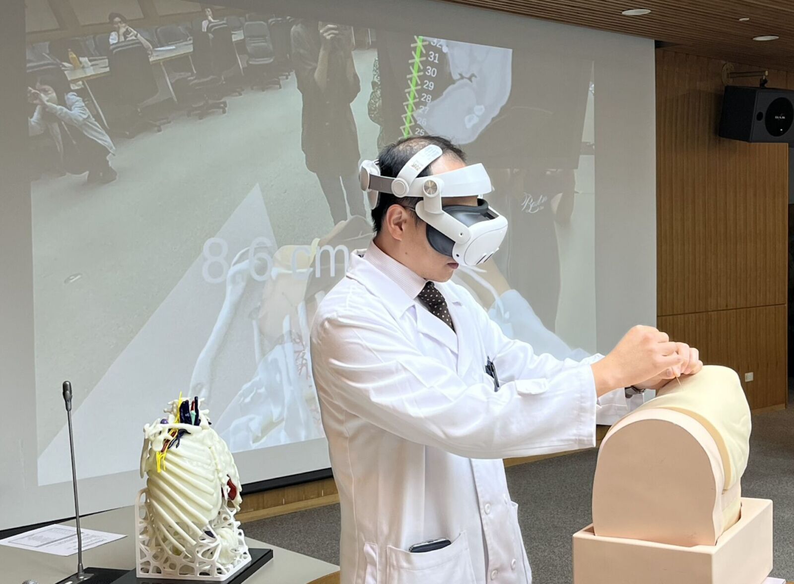 AI突破！台大醫院開發「元宇宙模擬平台」 手術中五臟六腑完全透視 211