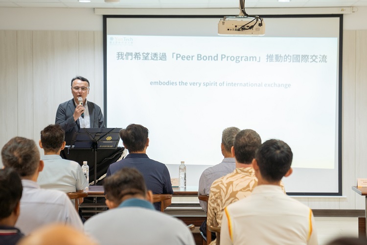 ▲雲科大啟動「Peer Bond Program」促進國際與在地教師跨文化交流。(記者劉春生攝)