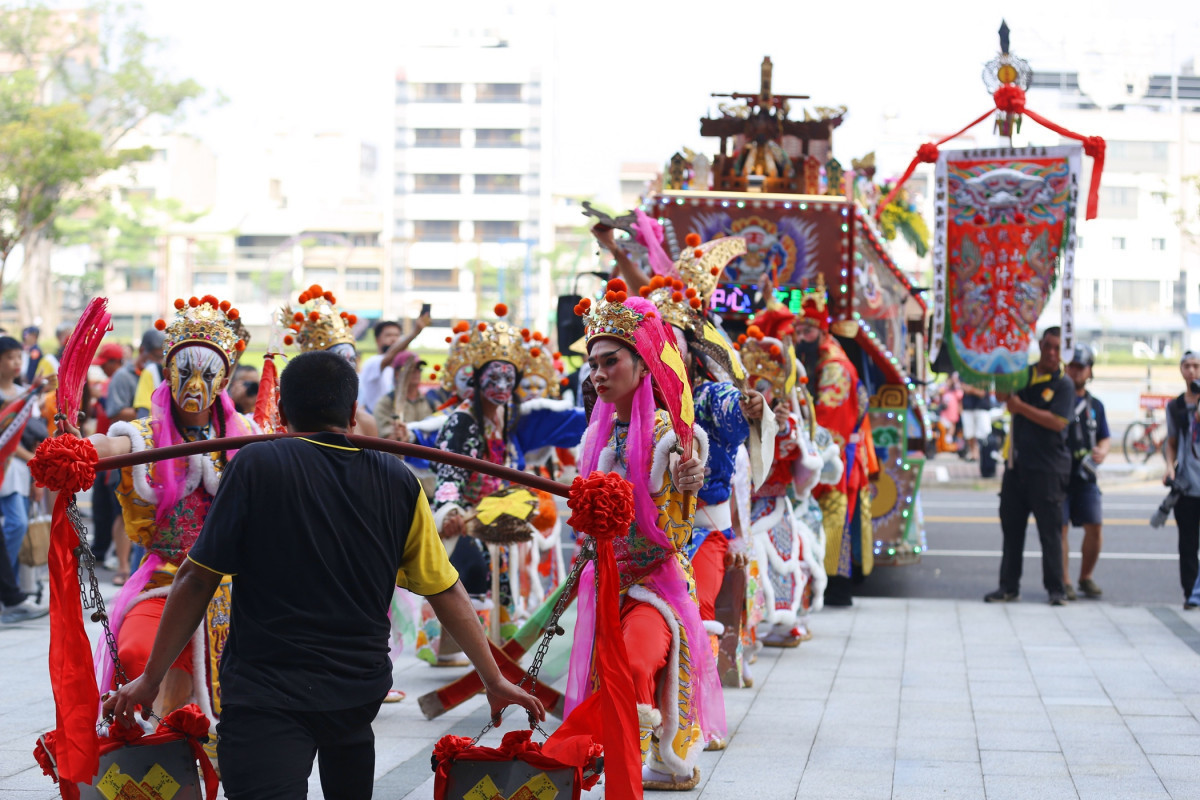 「2025鬥陣趣—眾將來尬陣」今年首度移師嘉義市舉辦,全台近兩百位將爺齊聚嘉義市/陳致愷翻攝
