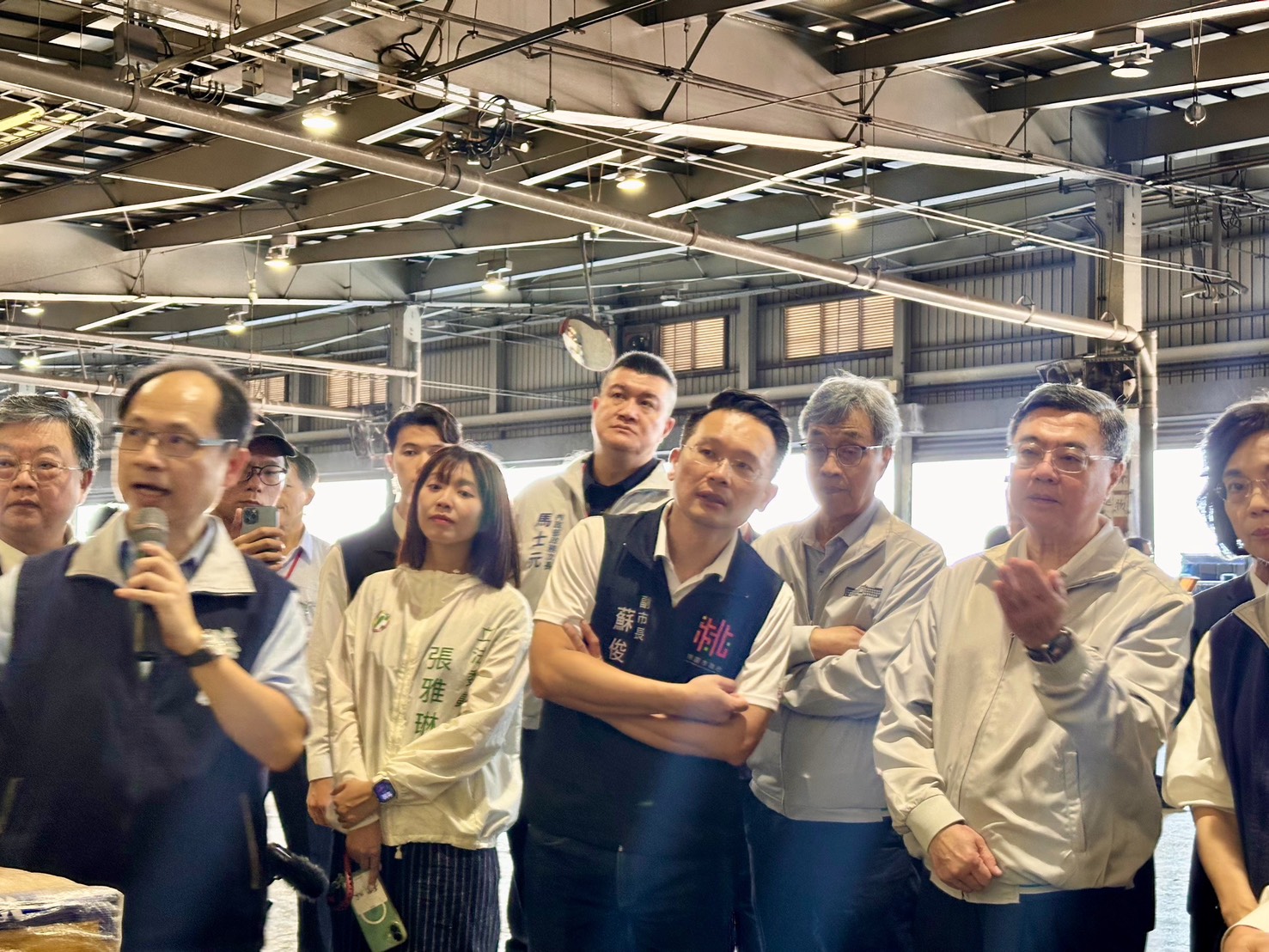 卓榮泰視察桃機邊境防疫 蘇俊賓籲中央同步部署3大戰場 204 卓榮泰視察桃機邊境防疫 蘇俊賓籲中央同步部署3大戰場 203