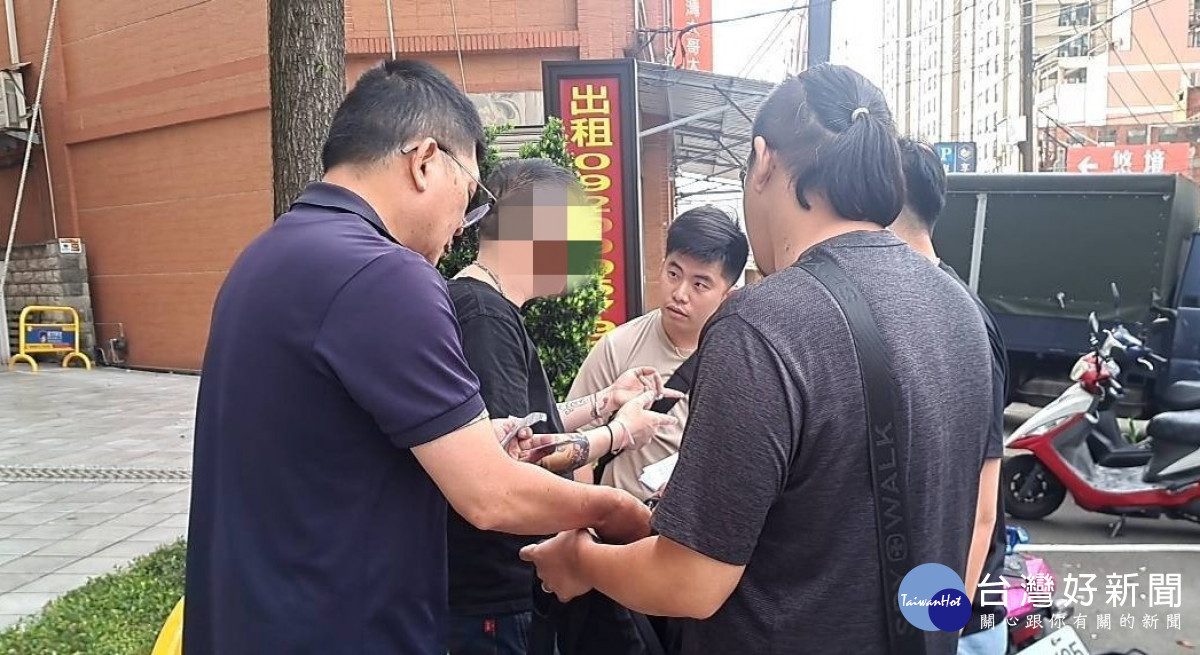 中壢警掃蕩黑幫，破獲天道盟同心會經營應召站。　