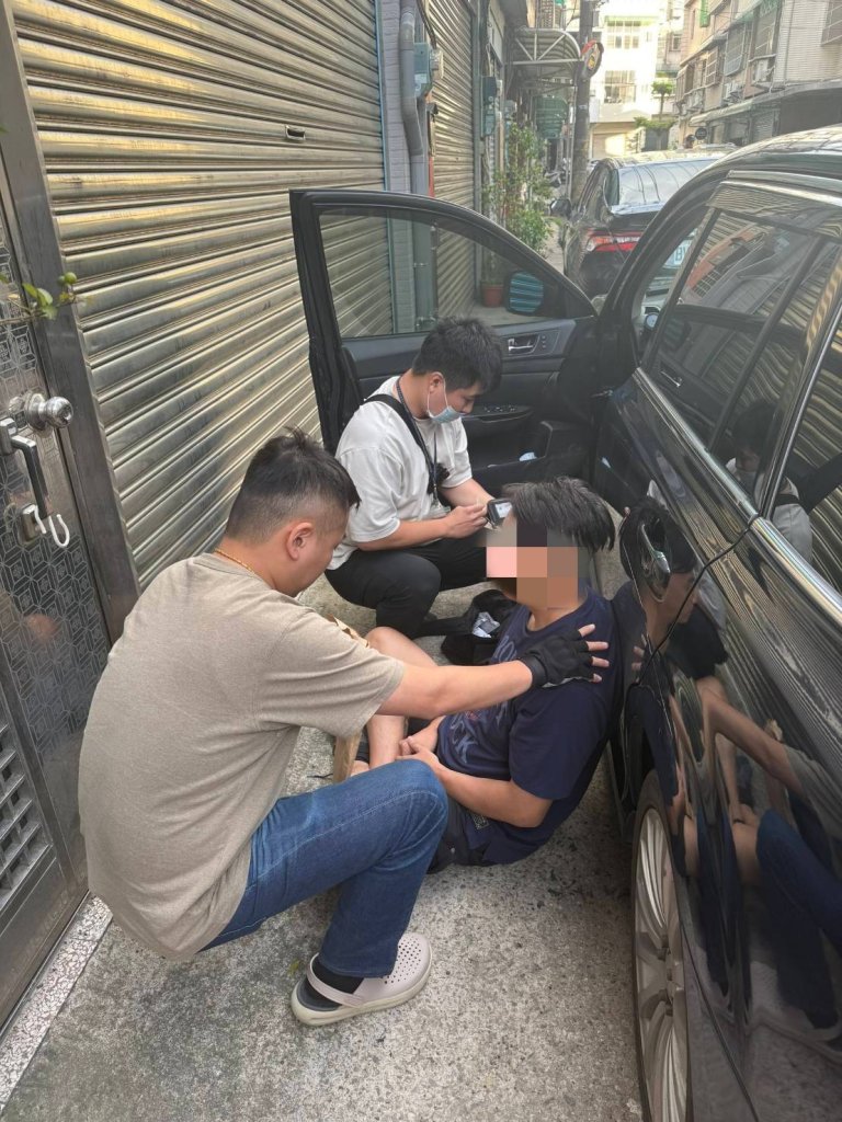 黑幫經營應召站控少女賣淫強拍全裸影片!- 警方逮捕10名嫌犯救出10名少女