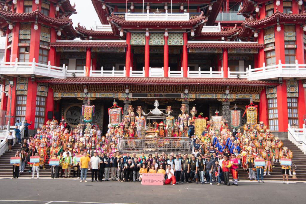 「2025鬥陣趣 眾將來尬陣」吸引近6萬人湧入嘉義文創園區 展現「將藝文化」的當代魅力 33 1 7 1024x683 1
