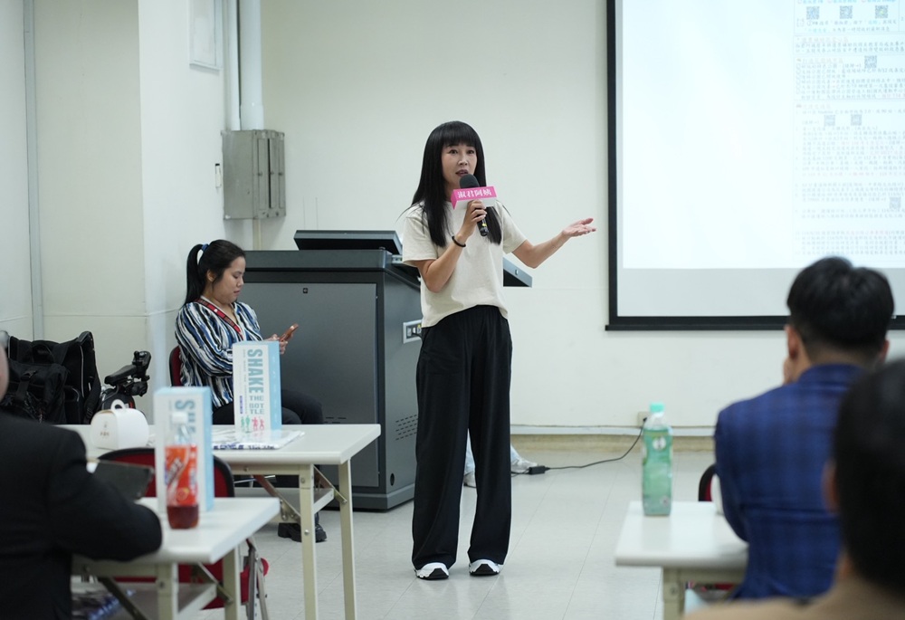 藍營辦青年營隊 江啟臣鼓勵學員為社會注入創新能量 215 248251110a03