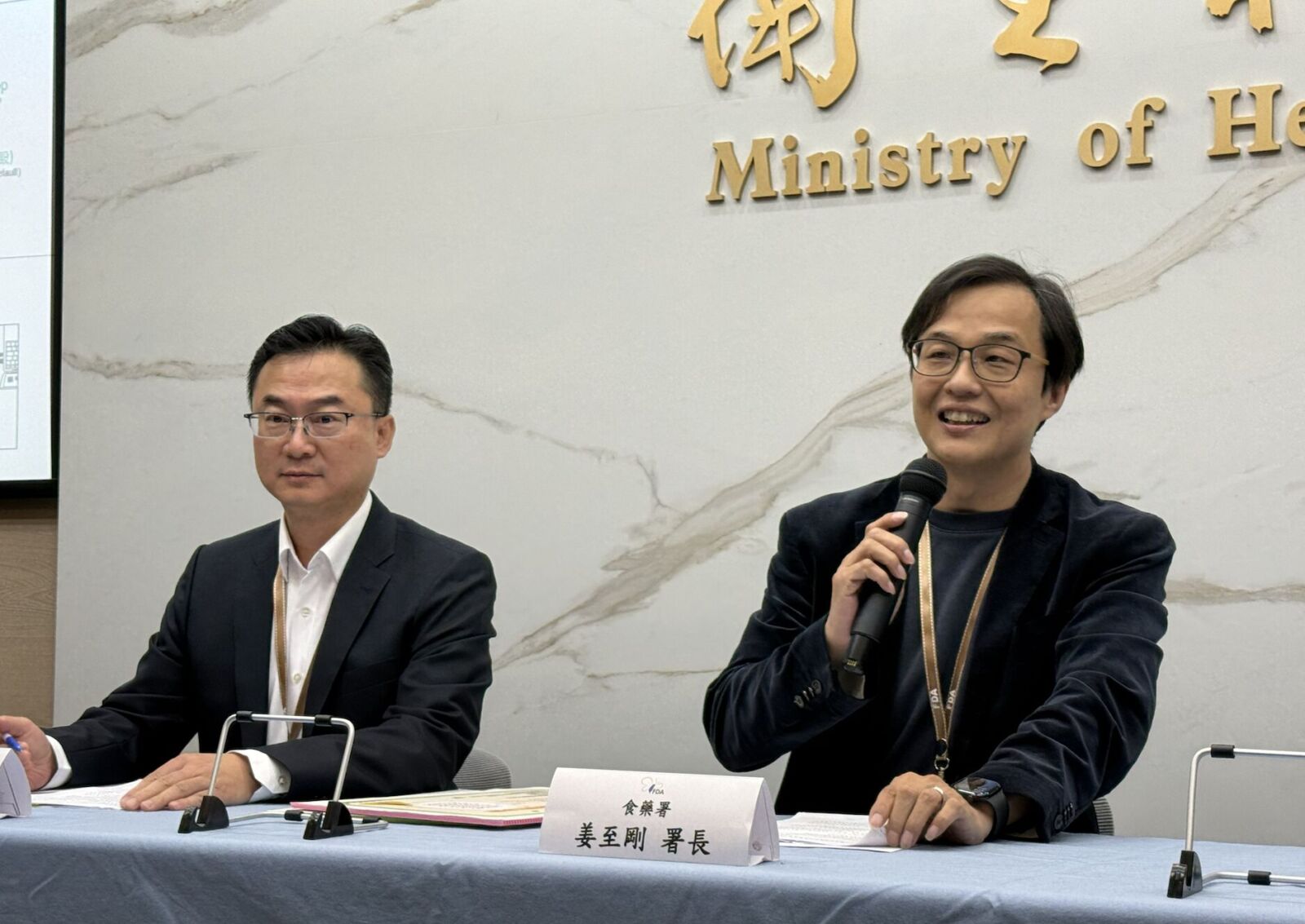 「毒蛋全下肚」不擴大查其他雞場 食藥署長:擔心這幾天就別吃蛋! 222 「毒蛋全下肚」不擴大查其他雞場 食藥署長:擔心這幾天就別吃蛋! 221