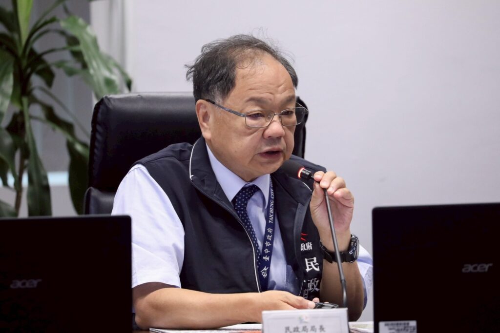 「神隊友」加持 中市府攜手宗教團體實現幸福宜居城市願景 32 %E5%B8%82%E6%94%BF%E6%9C%83%E8%AD%B0%E5%B0%88%E6%A1%88%E5%A0%B1%E5%91%8A%E6%B0%91%E6%94%BF%E5%B1%80%E5%B1%80%E9%95%B7%E5%90%B3%E4%B8%96%E7%91%8B