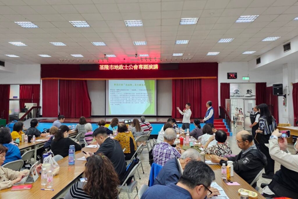 分局長防詐經驗同分享 地政守護民眾共防詐 39 MEITU 20251111 181741197