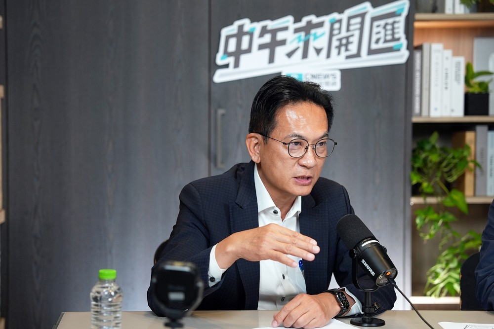 中午來開匯/點名郭信良因案被起訴 林俊憲建議「綠能掃黑」:黑狗偷吃、白狗受罪 260 中午來開匯/點名郭信良因案被起訴 林俊憲建議「綠能掃黑」:黑狗偷吃、白狗受罪 259