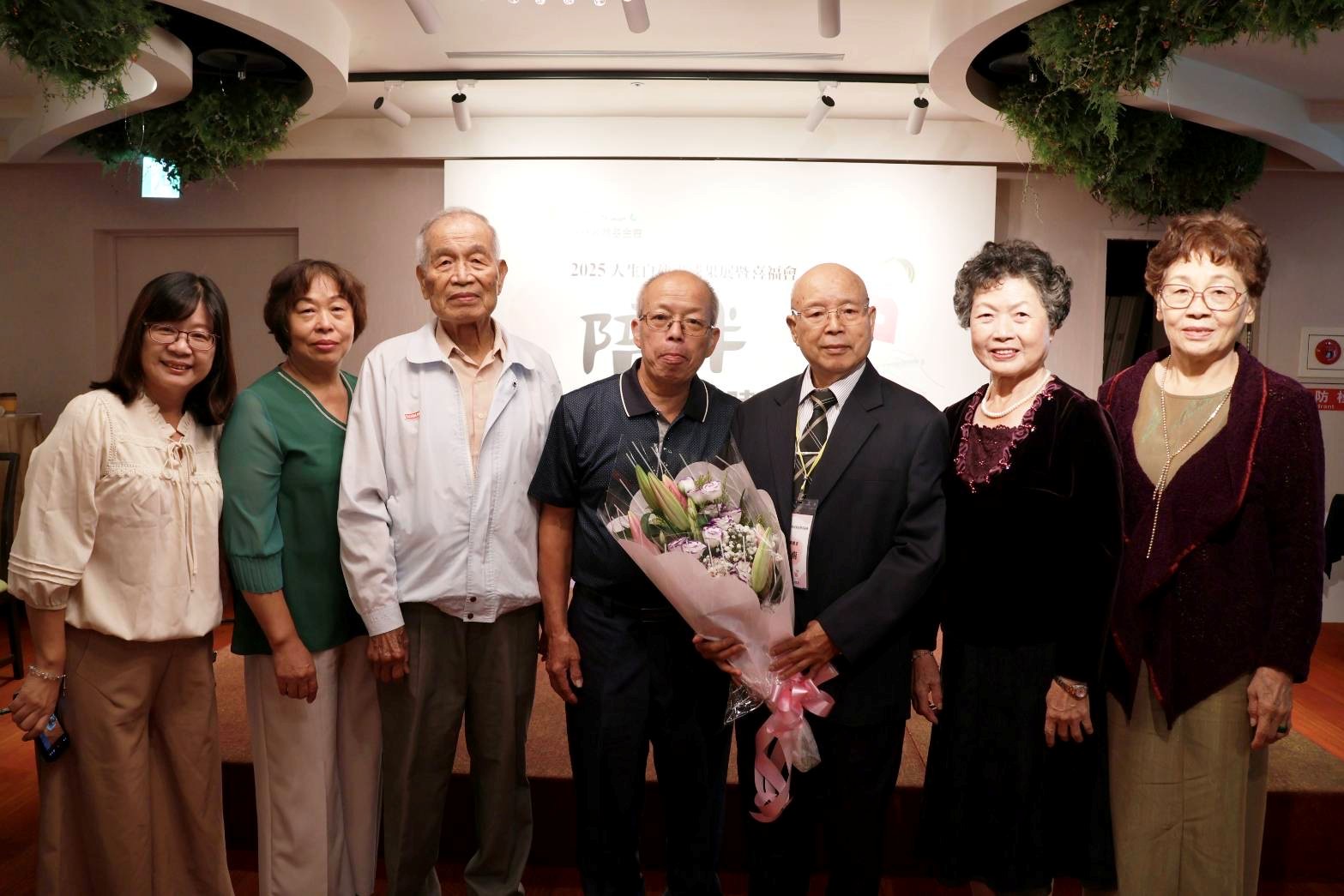 任林教育基金會推熟齡陪寫計畫 三年陪伴352位長者創造5.4倍社會價值 264 任林教育基金會推熟齡陪寫計畫 三年陪伴352位長者創造5.4倍社會價值 263
