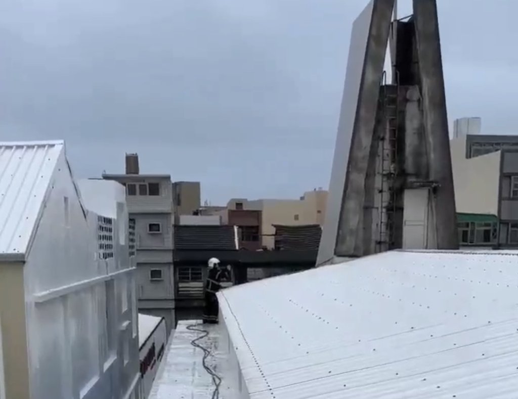 澎湖馬公市教會傳炸聲! 疑似屋外高壓電線短路