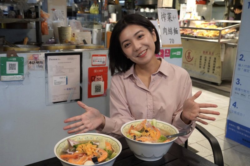 大安文山新氣象|政治新秀劉品妡勤走市場 接地氣展現服務熱忱