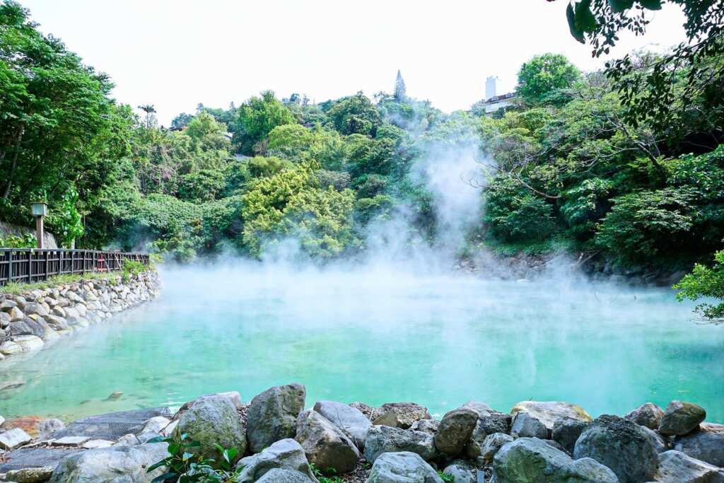 ▲「北投溫泉」每年吸引眾多國內外旅客前往觀光與泡湯。