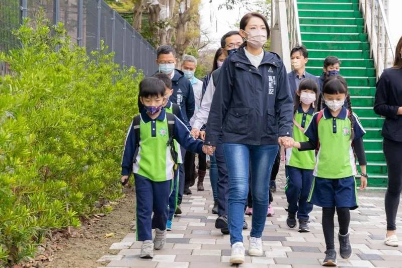 兌現高虹安市長建置通學步道承諾！邱臣遠：打造安心通學路 - https://www.watchmedia01.com