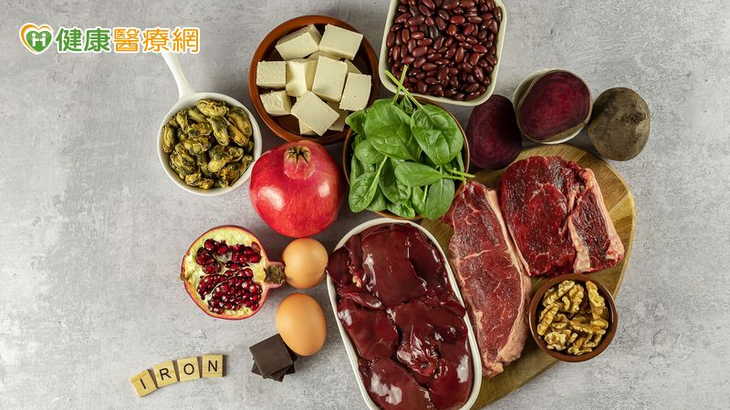 鐵究竟有什麼功能?沒精神、掉髮也與它有關?營養師列5族群應補鐵!