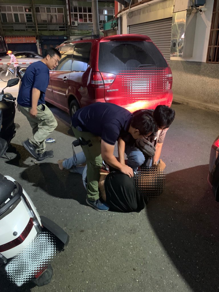 網路互嗆變追撞+鳴槍!麻豆警速逮主嫌