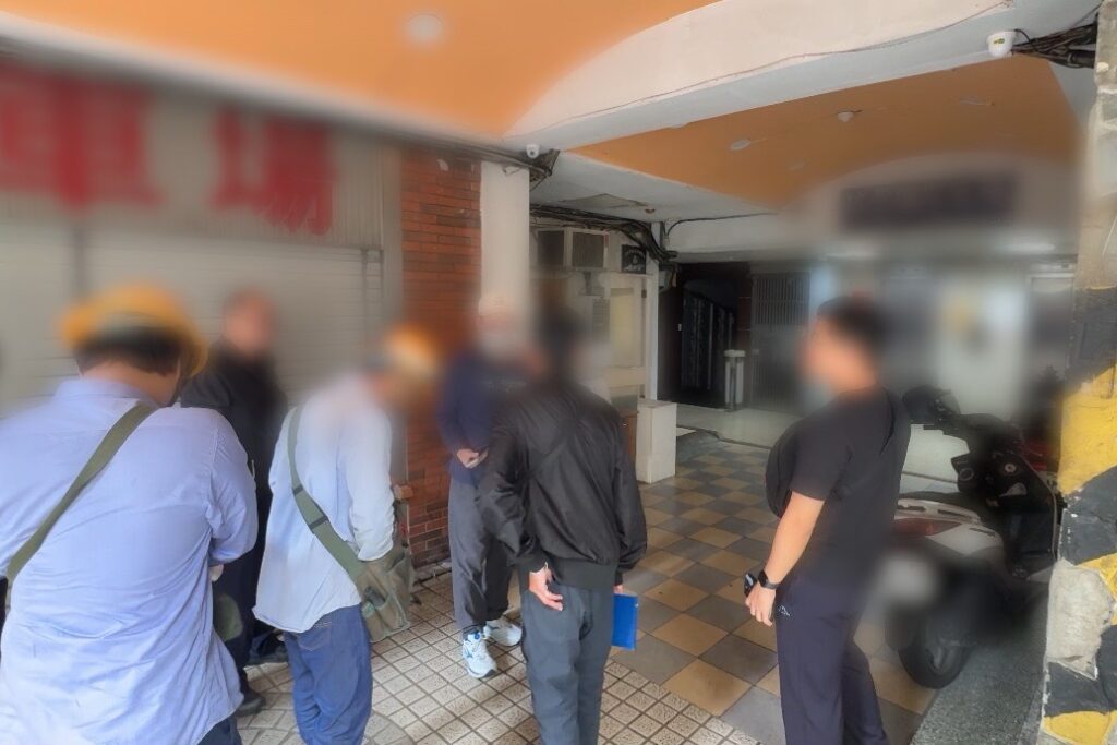 養生館入侵住宅區 中山警連抄3次 祭鐵腕斷水電 30 MEITU 20251113 143453205 1