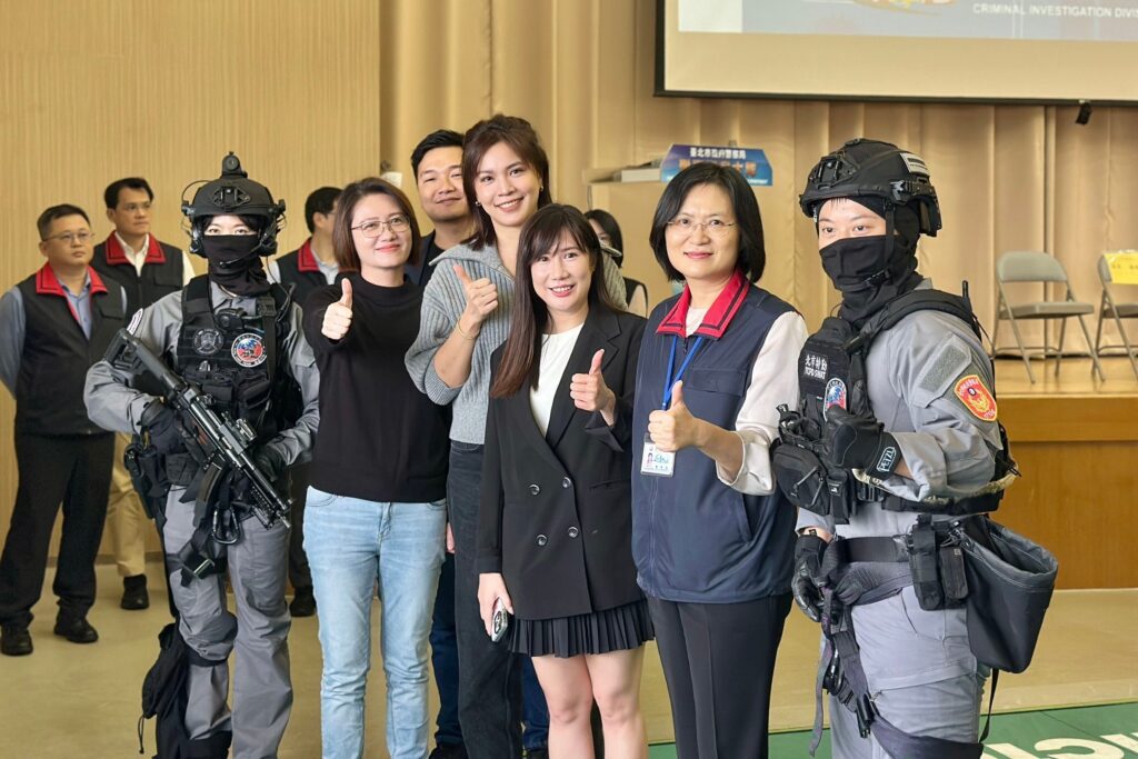 數位偵查與AI智能並重 北市警展科技打詐成效 27 MEITU 20251113 145123020