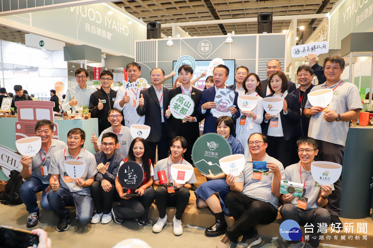 2025臺灣國際茶業博覽會與臺灣國際咖啡展盛大開展,嘉義縣長翁章梁親自到場為業者打氣/嘉義縣府提供