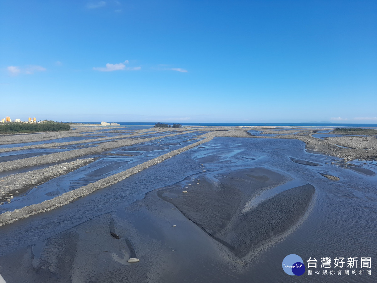 極端氣候挑戰加劇　臺東縣府持續加速卑南溪水覆蓋修復