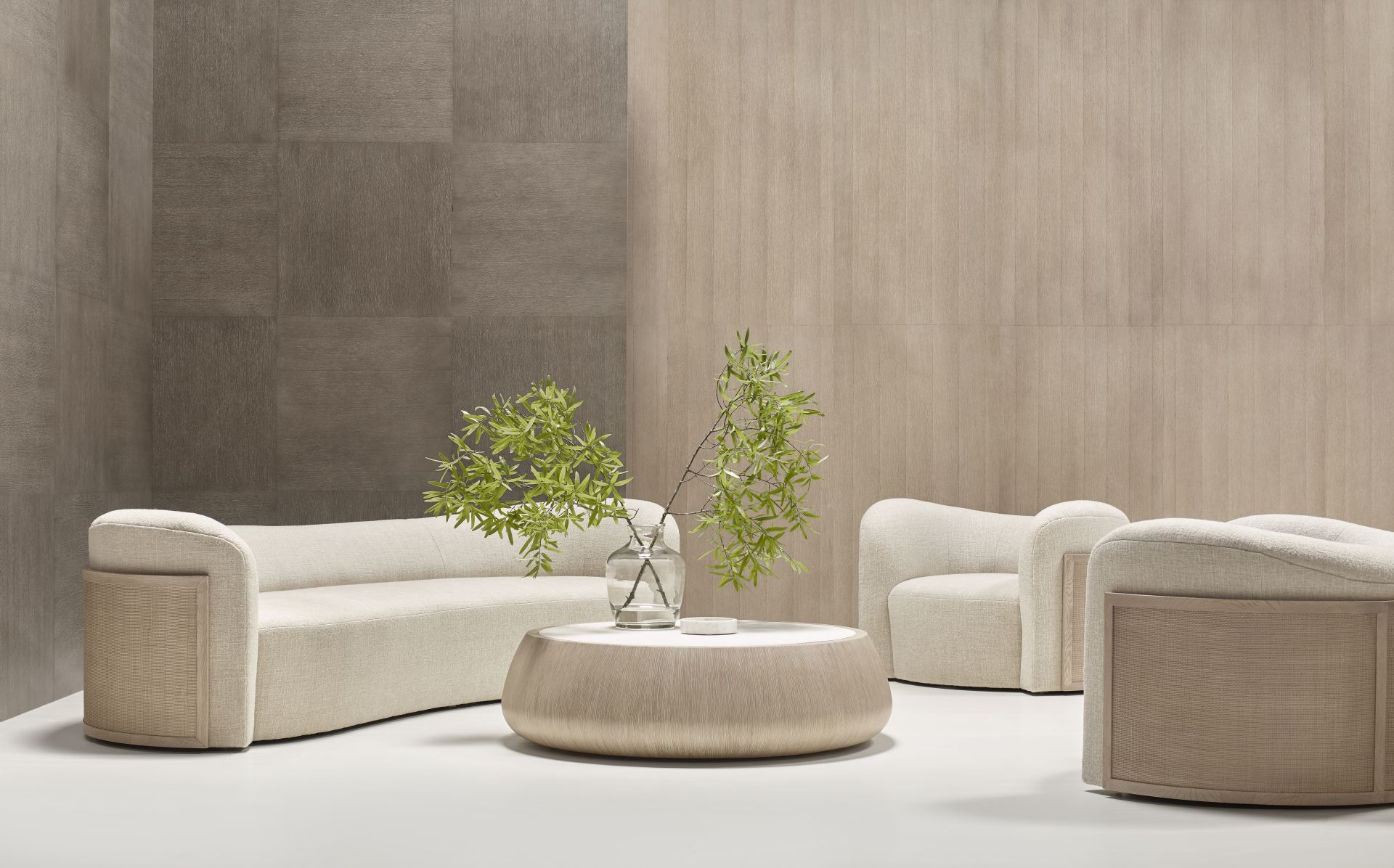 貝克傢俱以生命靈數解析居家風格,推出 Timeless Dining Chairs 精選餐椅系列,從 Maeve、Ezra、Pollara 到 Sophia,呈現百年家具工藝與個人化軟裝美學。