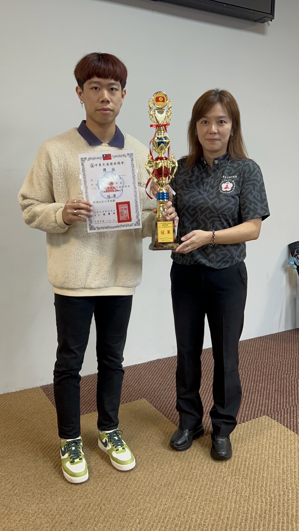 全勝之姿殺進決賽!開南大學林敬駩全國大專撞球聯賽奪冠 S 34038014