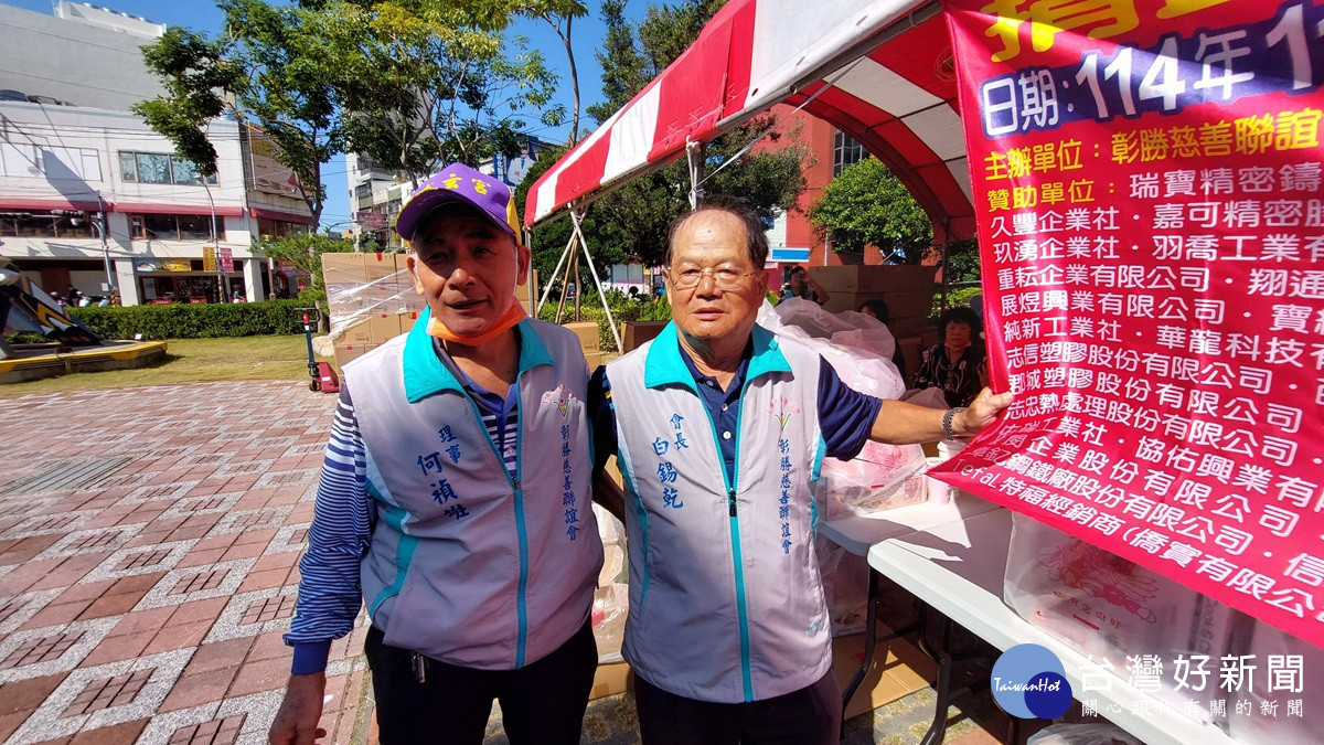 昱州號捐血再創爆滿盛況   現埸擠滿排隊人潮 千袋熱血暖流湧入