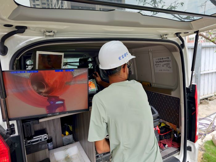《圖說》透過CCTV檢視管線品質，確保管線埋設是否符合規定。〈水利局提供〉