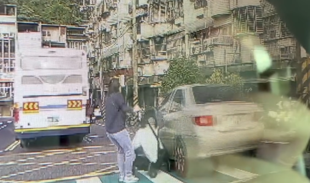 新店自小客車撞嬰兒車逃逸！-　網友認出肇逃駕駛是違規常客