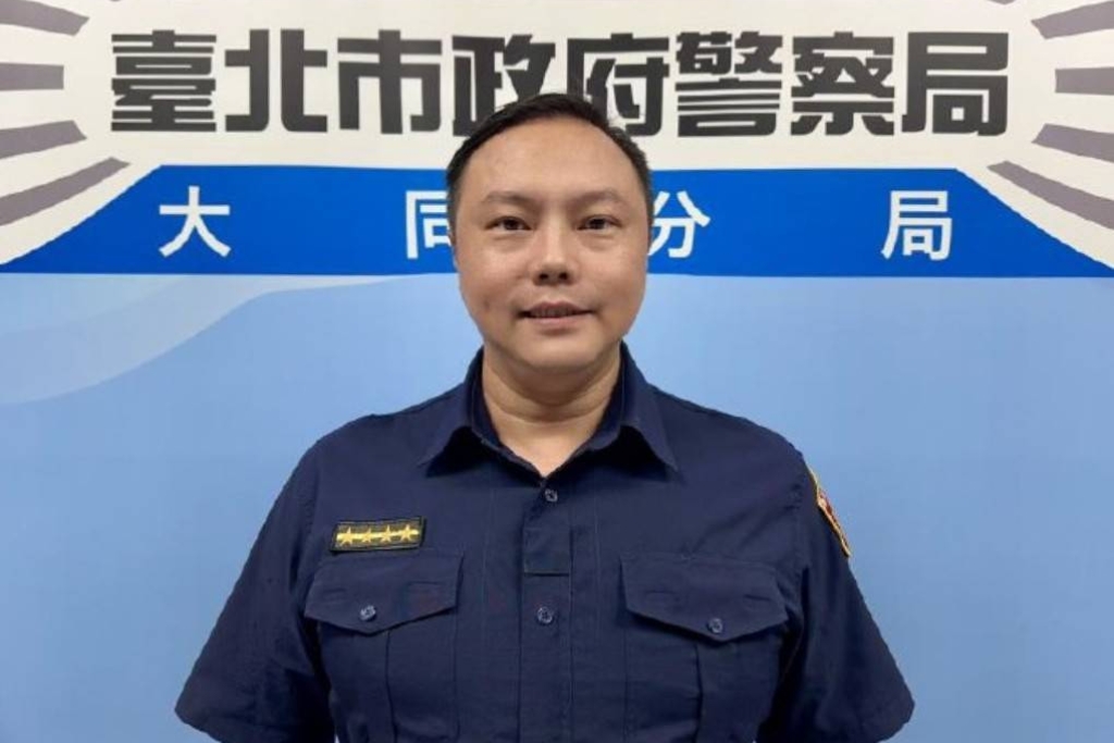 聯考創傷 女子街頭茫然若失 熱心民眾報案 大同暖警送回家 32 %E5%8A%89%E5%A8%81%E5%BB%B7