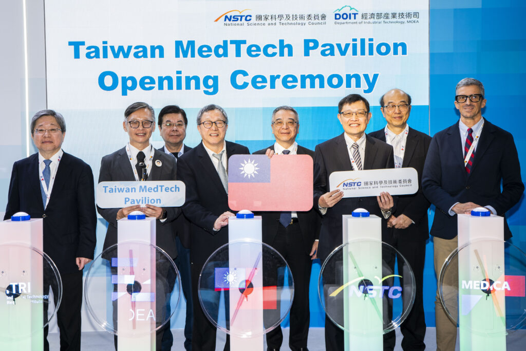 國科會與經濟部領軍「Team Taiwan」亮相MEDICA 2025 43 S 15966267 1024x683 1
