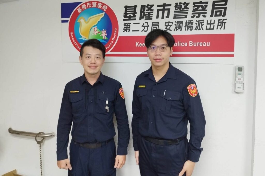 雨夜輪椅翁遇車禍 暖警協助聯繫家屬後送醫 32 MEITU 20251118 170347108