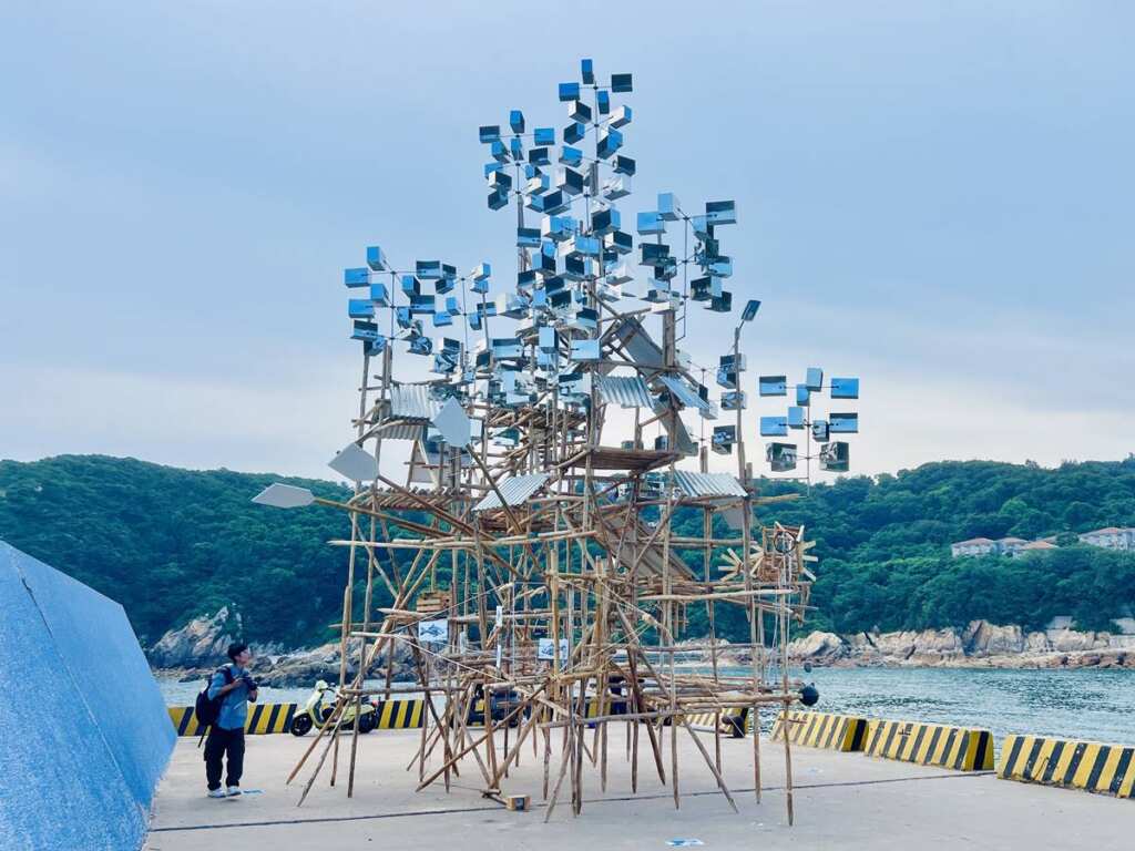 ▲第三屆馬祖國際藝術島「拍楸-你的海洋,我的陸」於11月16日圓滿閉幕。今年展期長達73天,是歷屆最長的一屆。(記者蘇彩娥攝)