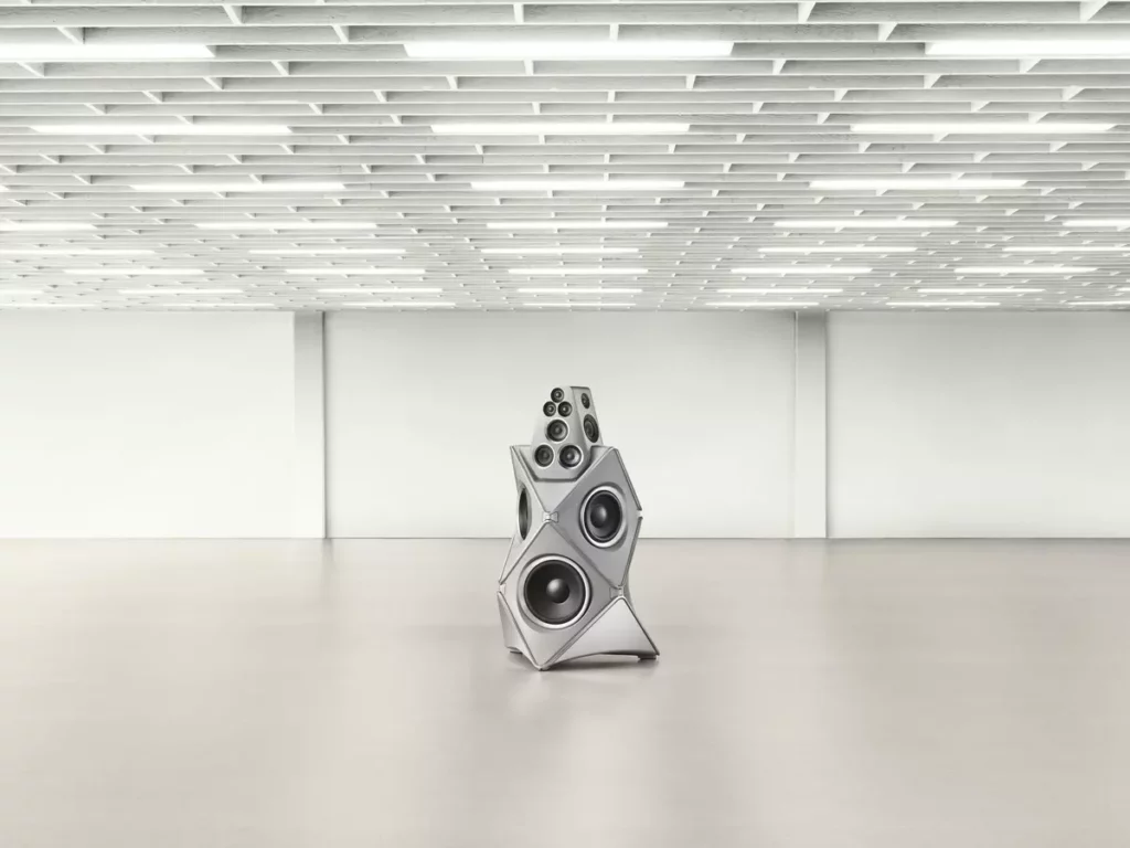 Beolab 90 Titan Edition,售價 HKD 3,150,980