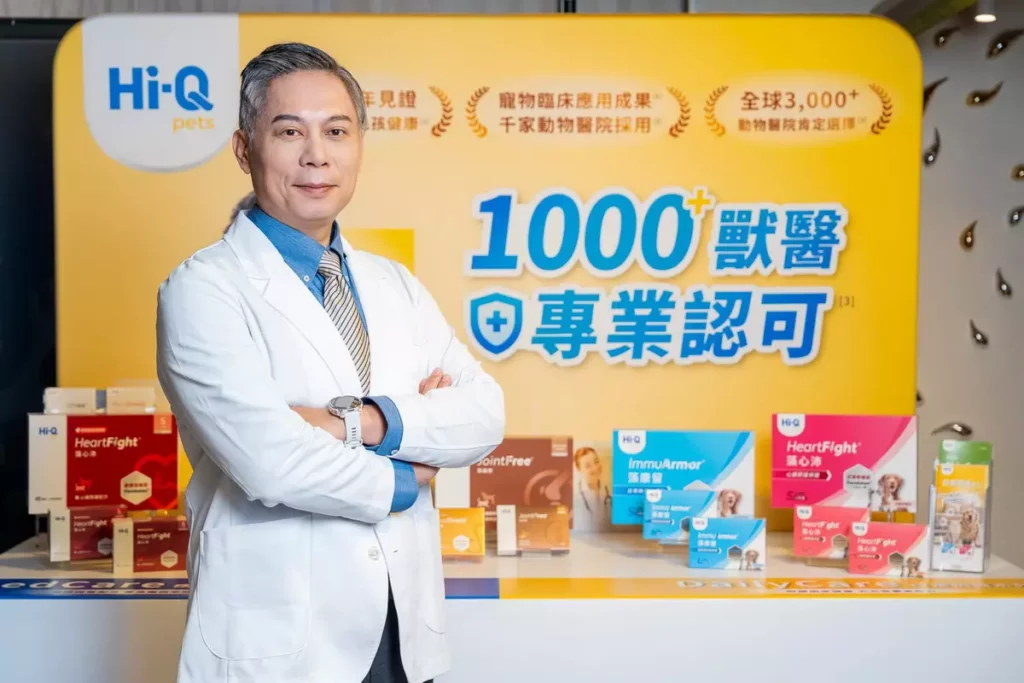 蔡志鴻獸醫師表示:給予補充小分子褐藻醣膠與高穩定藻褐素等成分保健品,毛孩都能夠維持較良好的生活品質